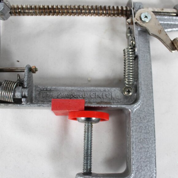 Vintage 1990s Pampered Chef Apple Peeler with Instructions Collectible Kitchen - Picture 13 of 16